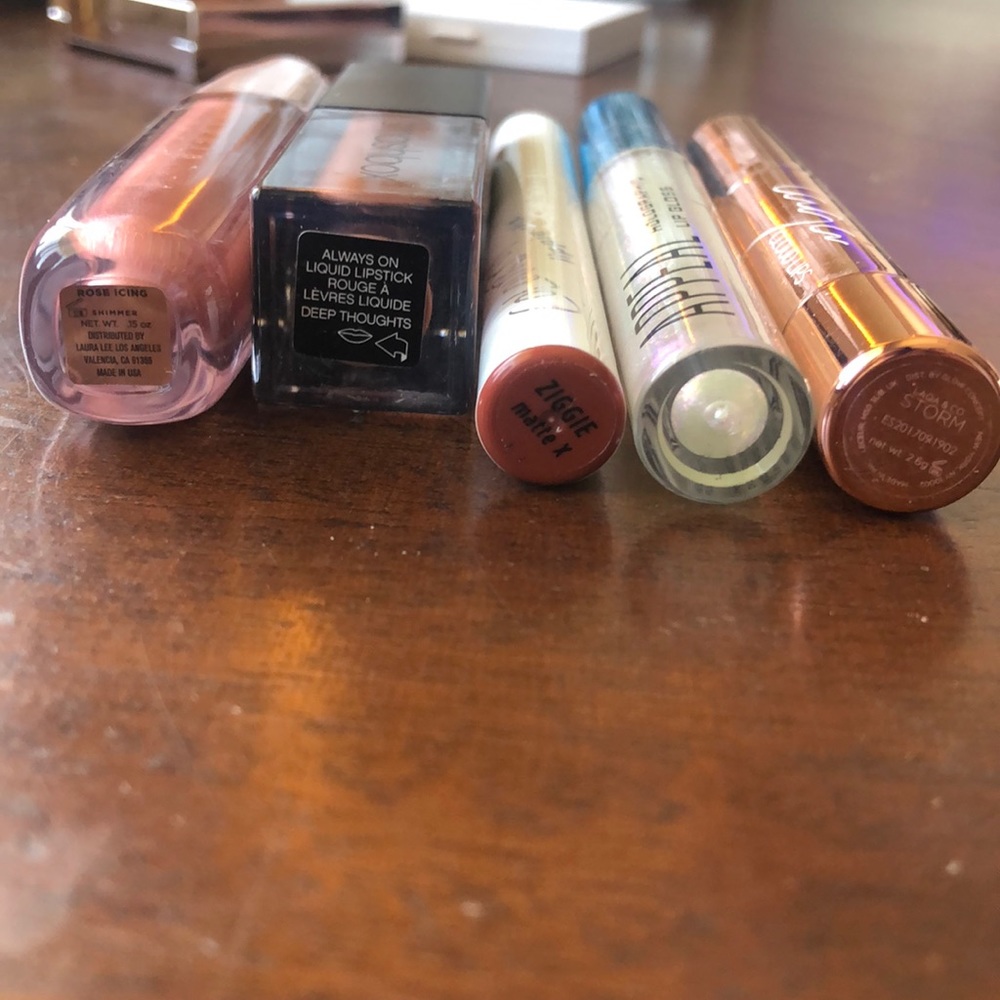 Lippie bundle - Picture 2 of 2